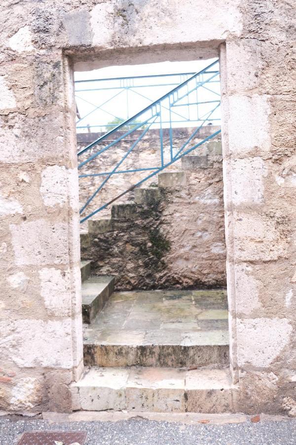 Gite Le Petit Ecolier Lectoure Exterior photo